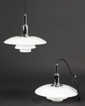 Poul Henningsen. Par PH 32 pendler, opalglas 2  Denne vare er sat til omsalg under nyt varenummer 4063577