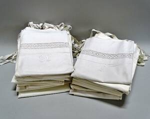 Parti örngott med monogram och spets, ca 38 st