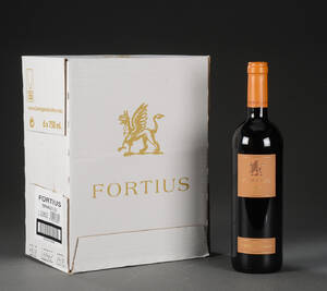 60 fl. Fortius Roble 2010 Navarra Spanien.  Denne vare er sat til omsalg under nyt varenummer 4467703