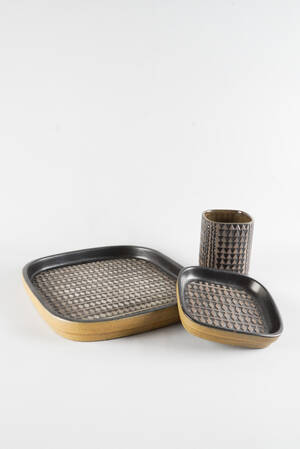 Mari Simmulson, Upsala Ekeby - 3 delar 3 Denna vara har satts till omförsäljning under nytt varunummer4465902