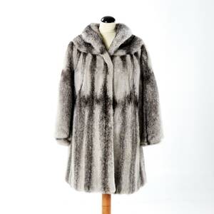 Päls, mink, Saga Mink