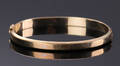 Armring i 8 kt guld med sisilering. Denne vare er sat til omsalg under nyt varenummer 4635505