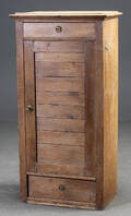 Skab af egetræ, 1900-tallet