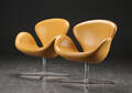 Arne Jacobsen. Par loungestole Svanen, Red Label 2