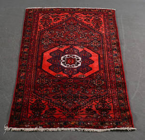 Handknuten persisk matta, Hamadan 200 x 128 cm