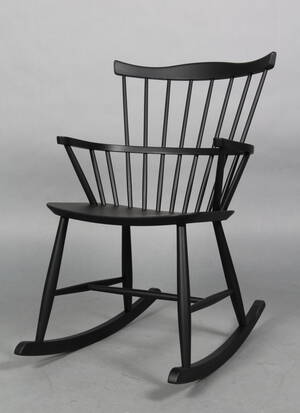 Børge Mogensen gyngestol, model J52G af sortlakeret