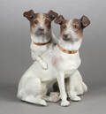 Hundefigurgruppe af keramik
