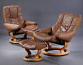 Ekornes. Stressless et par lænestole med skamler. 4 
