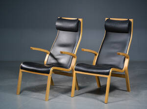 Par lænestole af bøg med sort læder 2