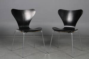 Arne Jacobsen. Par stole, model 3107 2 Denne vare er sat til omsalg under nyt varenummer 4855673