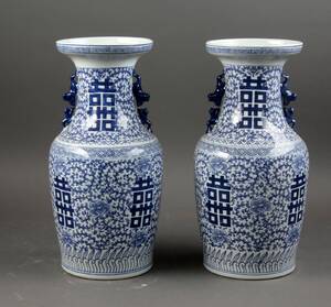 Par kinesiske vaser 1900-tallet. 2