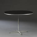 Piet Hein  Arne Jacobsen. Super cirkulært spisebord, sort 