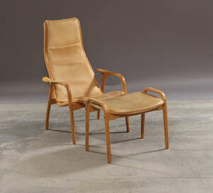 Yngve Ekström. Højrygget lænestol samt skammel 2 