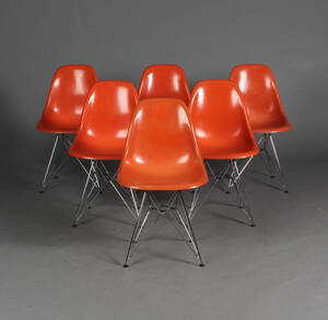 Charles Eames. Sæt på seks skalstole, model DSR 6