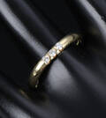 Alliancering af 14 kt. guld med brillanter