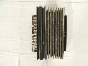 Äldre Dragspel J Holmes 1800-tal