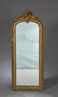 Nyrokoko spejl i ramme af forgyldt træ og gesso, 1800-tallets slutning Denne vare er sat til omsalg under nyt varenummer 4450455