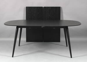 PLAYdinner LAMÉcurve. Spisebord, massiv eg, to tillægsplader 3