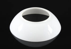 Poul Henningsen, 2½ mellemskærm, 3-lags opalglas