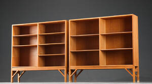 Børge Mogensen. Par reoler af eg 2