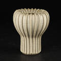 Arne Bang vase af stentøj, rillet korpus
