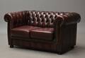 To-personers sofa i Chesterfield stil