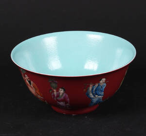 Skål i emaljefarver