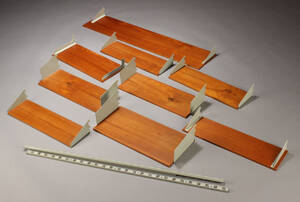 Dansk møbelproducent, væghængt reolsystem, teaktræ 13