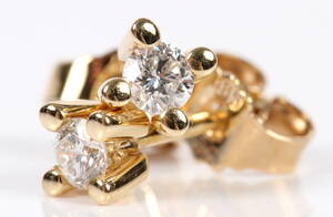 Diamant ørestikkere, 14 kt guld. Et par, 0.24 ct. 2