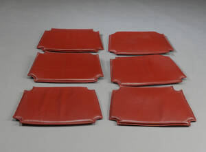 Hans J. Wegner. Sæt på seks løse hynder. 6