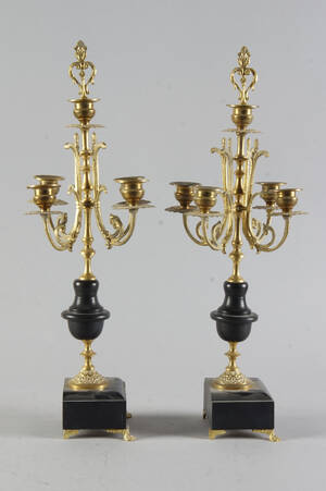 Ett par kandelabrar i mässing, 1800-tal 2