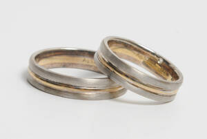 Par vielses  forlovelses ringe af sterling sølv og 8 kt. guld 2