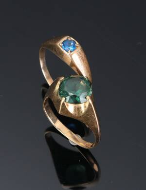 Ringe af 814 kt med syntetisk spinel 2