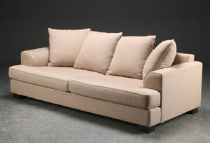 Tre-pers. sofa, betrukket med uldstof Denne vare er sat til omsalg under nyt varenummer 4635501