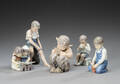 Royal Copenhagen, samt Bing  Grøndahl. Samling på fem figurer. 5