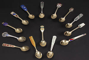 A. Michelsen m.fl, juleskeer, forgyldt sterlingsølv 14