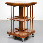 KARUSELLBORD, England