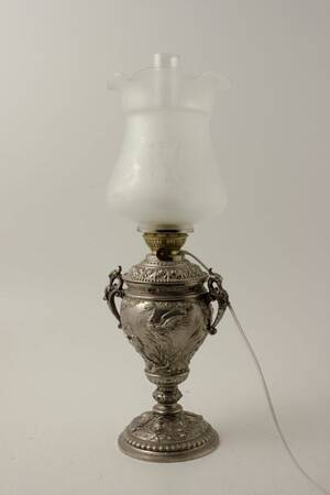 Bordsfotogenlampa