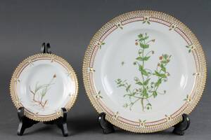 Royal Copenhagen. Flora Danica. Tallerken samt skål 2