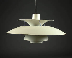Poul Henningsen 1894-1967. PH5 pendel Denne vare er sat til omsalg under nyt varenummer 4450480