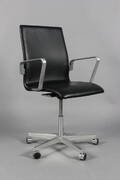 Arne Jacobsen. Oxford kontorstol, model 3291. Originalt læder.