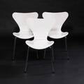 Arne Jacobsen. Tre Syveren stole, model 3107 3