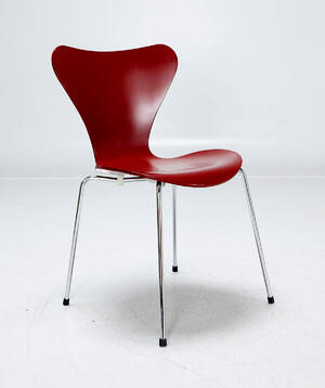 Arne Jacobsen, Fritz Hansen, stol 3107 Sjuan
