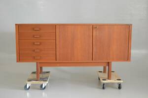 Sideboard i teak