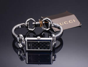 Gucci, damearmbåndsur