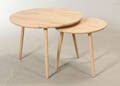 To cirkelformede sofaindskudsborde, ubehandlet eg 2