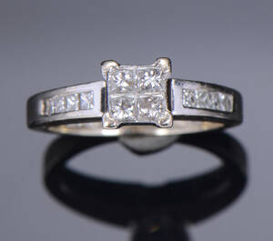 Diamantring af 14 kt. Hvidguld, str, 0.40 ct Denne vare er sat til omsalg under nyt varenummer 4869236