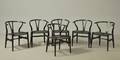 Hans J. Wegner, 1914-2007 6 Y-stole i sortlaseret eg med sort flet 6
