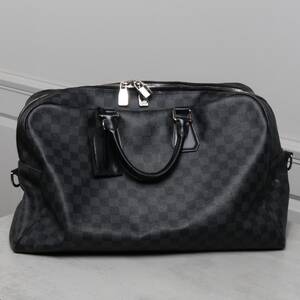 LOUIS VUITTON, Weekend bag