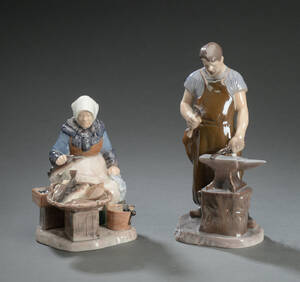 Bing  Grøndahl, to porcelænsfigurer, Smeden og Fiskerkone. 2